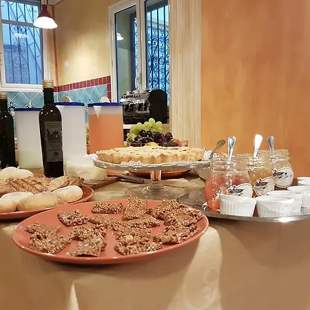 Bed & Breakfast Sant'agostino & 3*